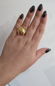 Anillo ajustable con perlas y zirconias empotradas