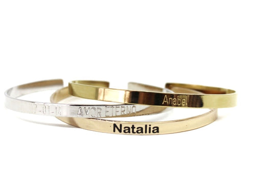 Pulsera lisa personalizada